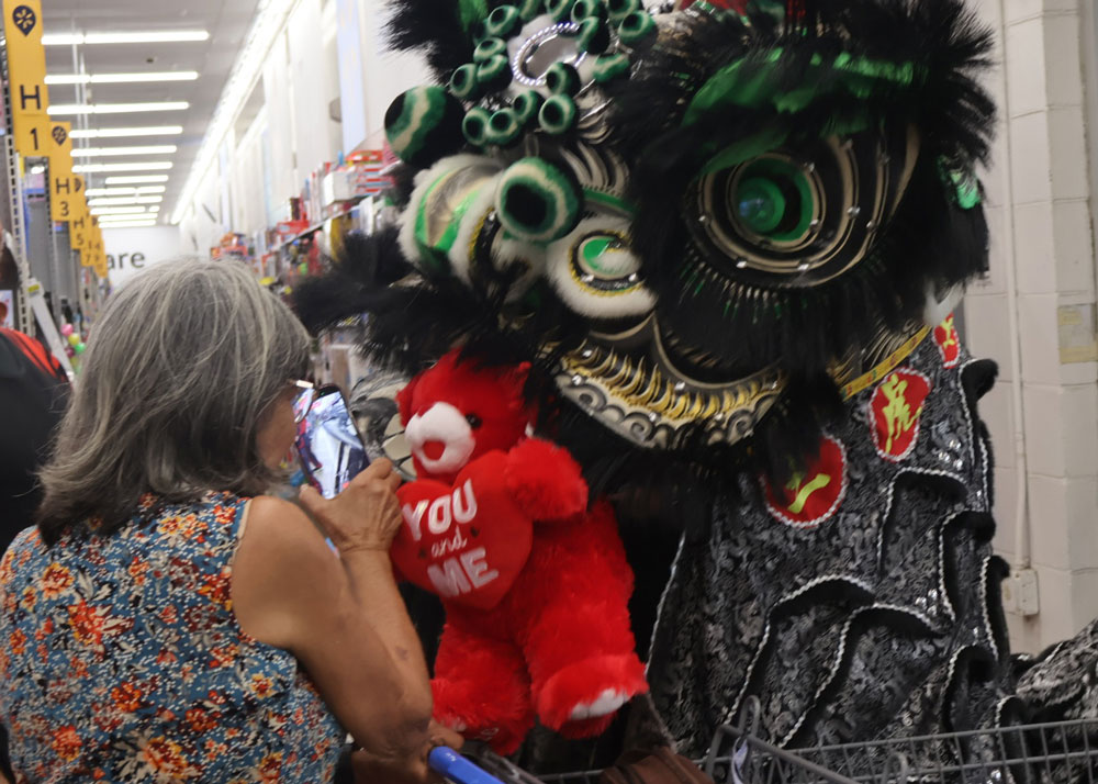 Chinese New Year 2026 Lion Dance Walmart Lihue Kauai Hawaii